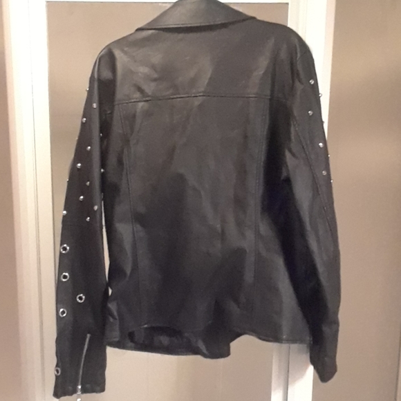 Jacket - Picture 2 of 2